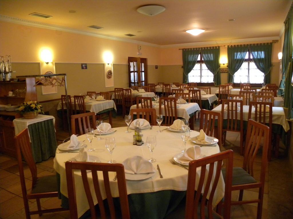 Hotel Restaurante Casa Fernando Ballota Екстериор снимка