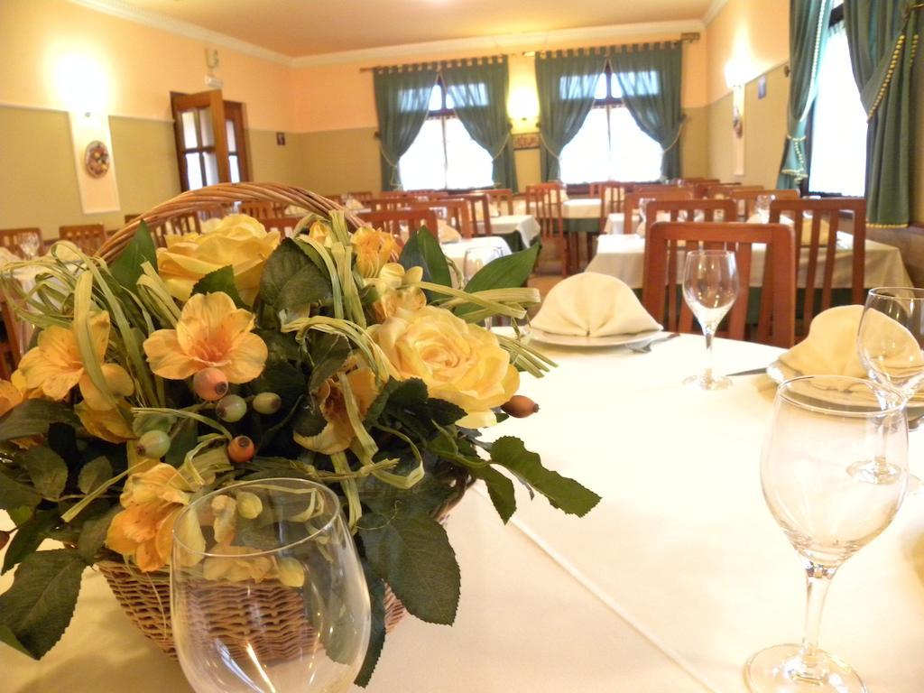 Hotel Restaurante Casa Fernando Ballota Екстериор снимка