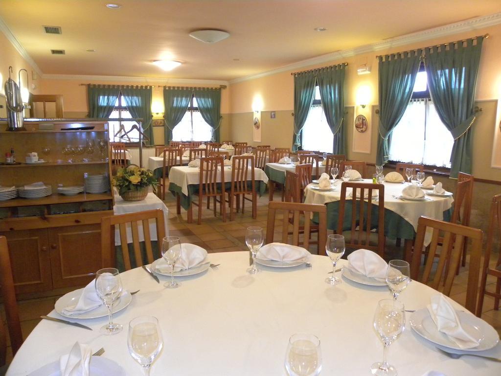 Hotel Restaurante Casa Fernando Ballota Екстериор снимка