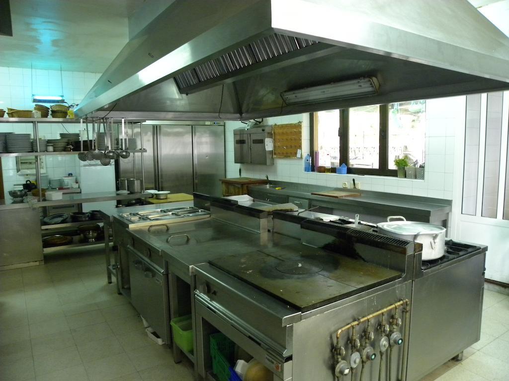 Hotel Restaurante Casa Fernando Ballota Екстериор снимка